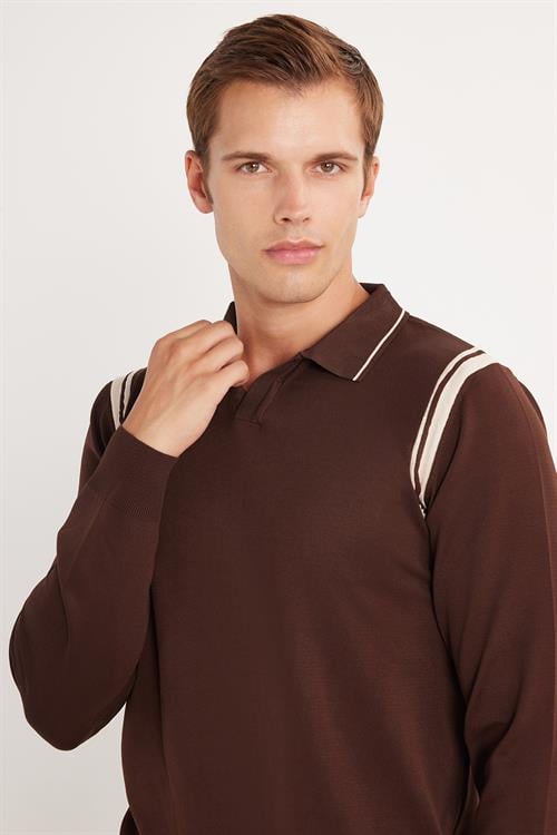 Erkek Slim Fit Dar Kesim Uzun Kol Polo Yaka Çizgili Kahverengi Kazak