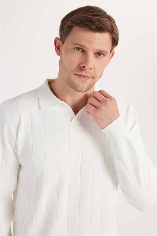 Erkek Slim Fit Dar Kesim Uzun Kol Polo Yaka Çizgili Beyaz Kazak