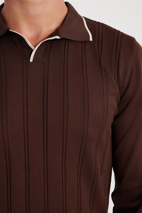 Erkek Slim Fit Dar Kesim Çizgi Detaylı Kahverengi Polo Yaka Kazak
