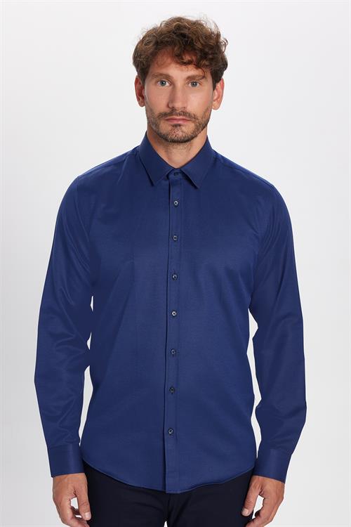 Erkek Modern Fit Dar Kesim Pamuklu Kolay Ütü Armürlü Lacivert Gömlek 