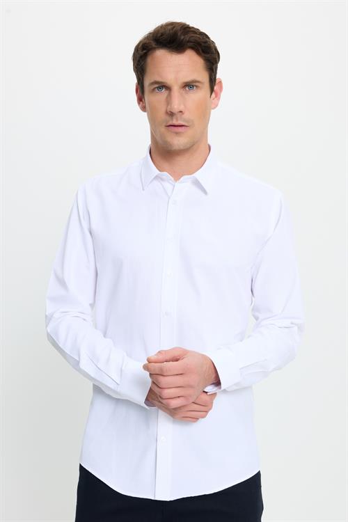 Modern Slim Fit Uzun Kollu Pamuklu Kolay Ütü Armürlü Beyaz Erkek Gömlek
