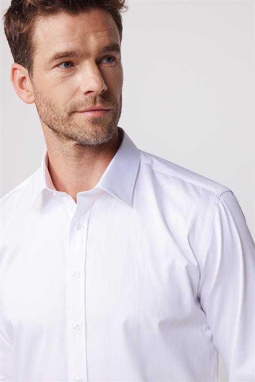 Modern Slim Fit Uzun Kollu Pamuk Saten Premium Seri Erkek Beyaz Gömlek