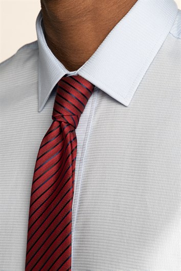 Modern Fit Uzun Kollu %100 Pamuk Armürlü Leke Tutmaz Mavi Gömlek