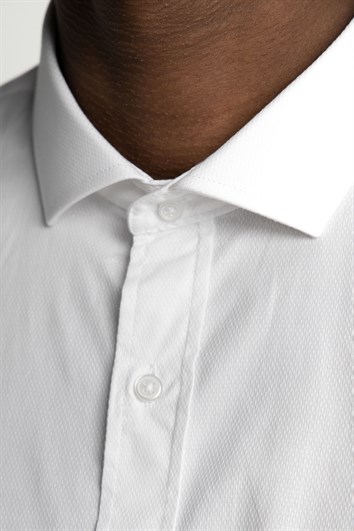 Modern Fit Uzun Kollu %100 Pamuk Armürlü Premium Erkek Beyaz Gömlek