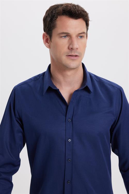 Modern Slim Fit Uzun Kollu Pamuklu Kolay Ütü Armürlü Lacivert Erkek Gömlek