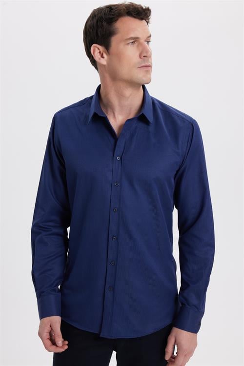 Modern Slim Fit Uzun Kollu Pamuklu Kolay Ütü Armürlü Lacivert Erkek Gömlek