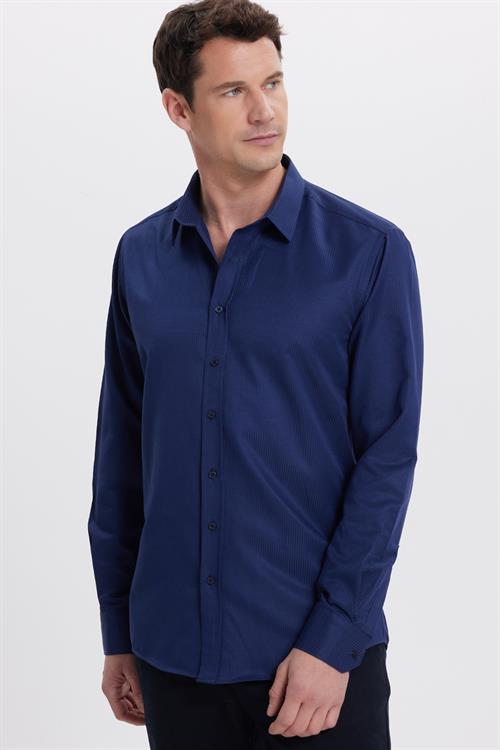 Modern Slim Fit Uzun Kollu Pamuklu Kolay Ütü Armürlü Lacivert Erkek Gömlek