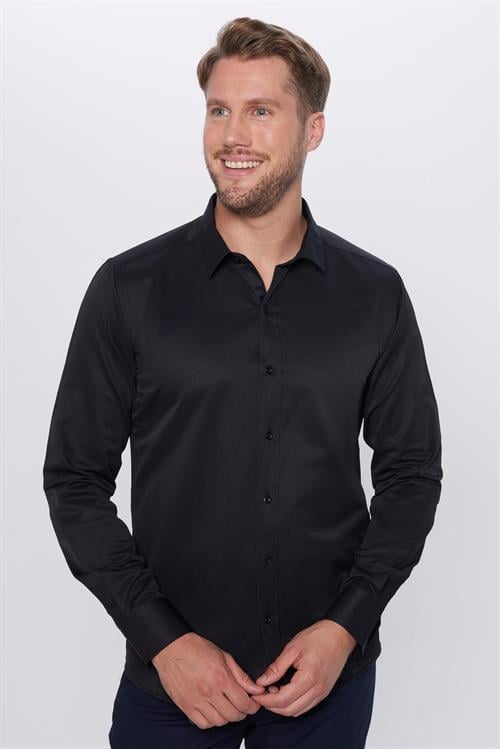 Erkek Modern Fit Dar Kesim Pamuklu Kolay Ütü Armürlü Siyah Gömlek