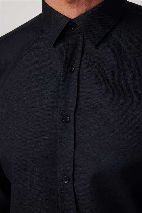 Modern Slim Fit Pamuklu Kolay Ütü Armürlü Erkek Gömlek