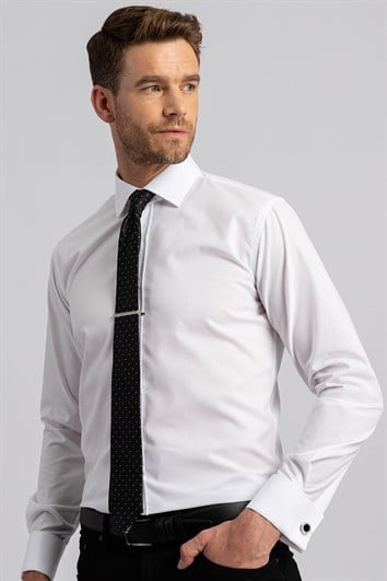 Modern Slim Fit Uzun Kollu Çift Manşet Erkek Beyaz Gömlek
