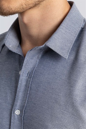 Modern Slim Fit Pamuklu Kolay Ütü Armürlü Erkek Gömlek