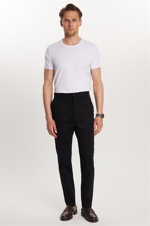 Erkek Slim Fit Chino Esnek Yandan Cepli Önü Fermuarlı Pamuklu Dokulu Siyah Pantolon