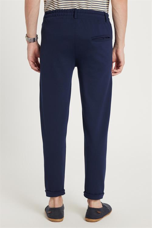 Erkek Slim Fit Pamuklu Beli Bağlamalı Yan Cepli Katlamalı Paça Jogger Lacivert Pantolon