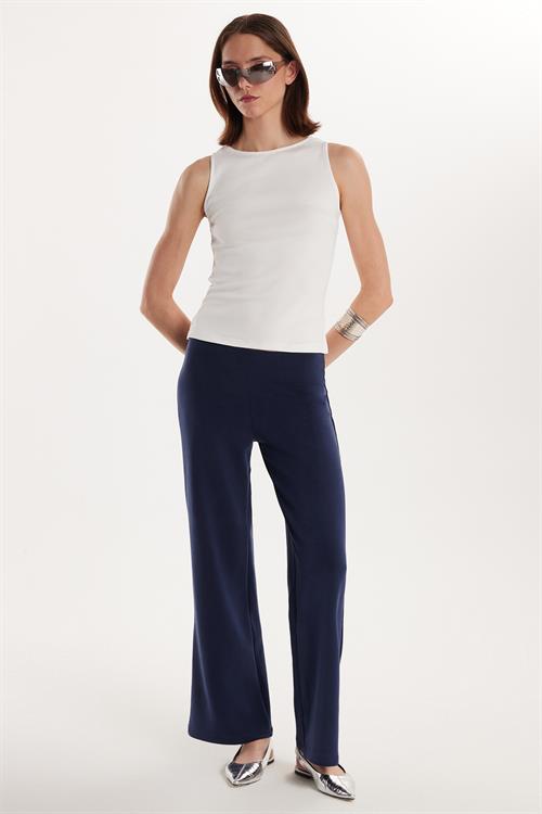 Kadın Relax Fit Rahat Kesim Lastikli Geniş Paça Modal Lacivert Pantolon