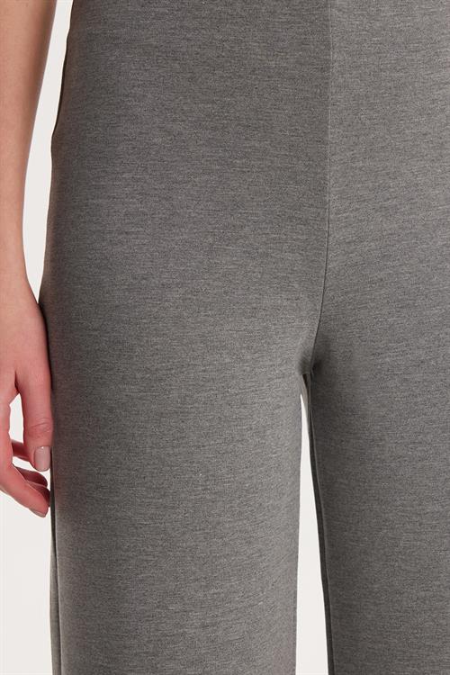 Kadın Relax Fit Rahat Kesim Lastikli Geniş Paça Modal Antrasit Pantolon