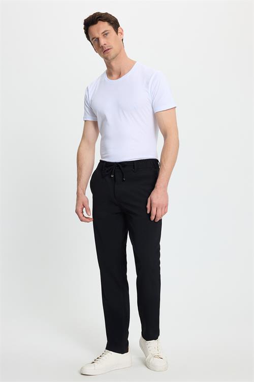 Erkek Slim Fit Dar Kesim Beli Lastikli Bağcık Detaylı Siyah Pantolon