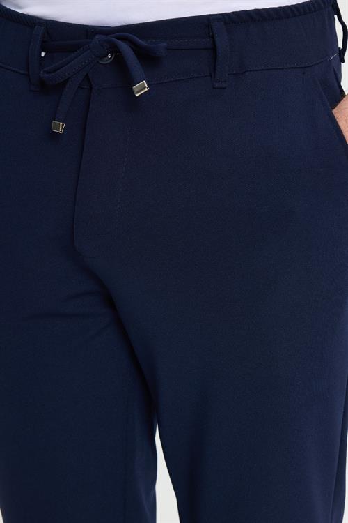 Erkek Slim Fit Dar Kesim Beli Lastikli Bağcık Detaylı Lacivert Pantolon