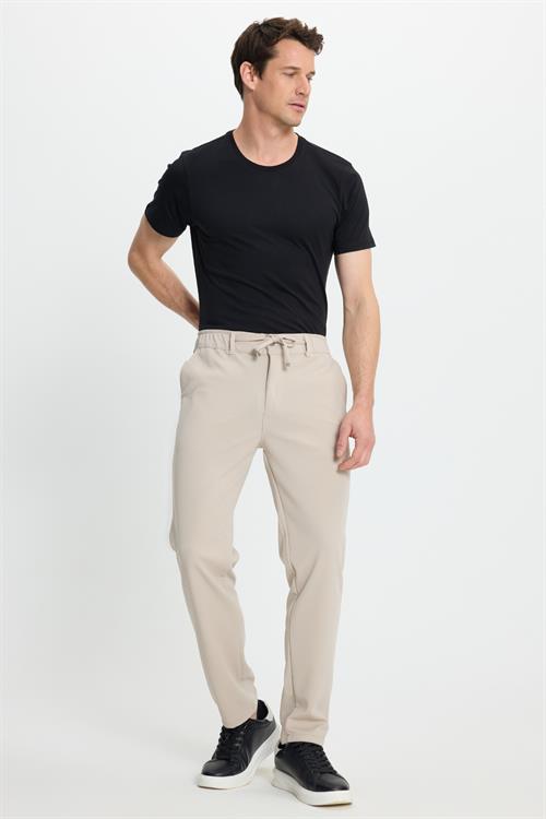 Erkek Slim Fit Dar Kesim Beli Lastikli Bağcık Detaylı Taş Pantolon