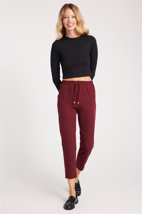 Kadın Relax Fit Rahat Kesim Yüksel Bel Dar Paça Beli Lastikli Bağcıklı Bordo Pantolon