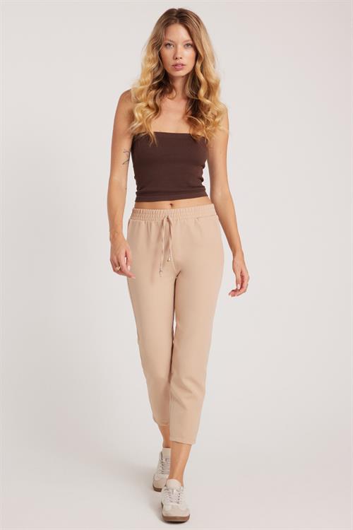 Kadın Relax Fit Rahat Kesim Yüksel Bel Dar Paça Beli Lastikli Bağcıklı Açık Bej Pantolon