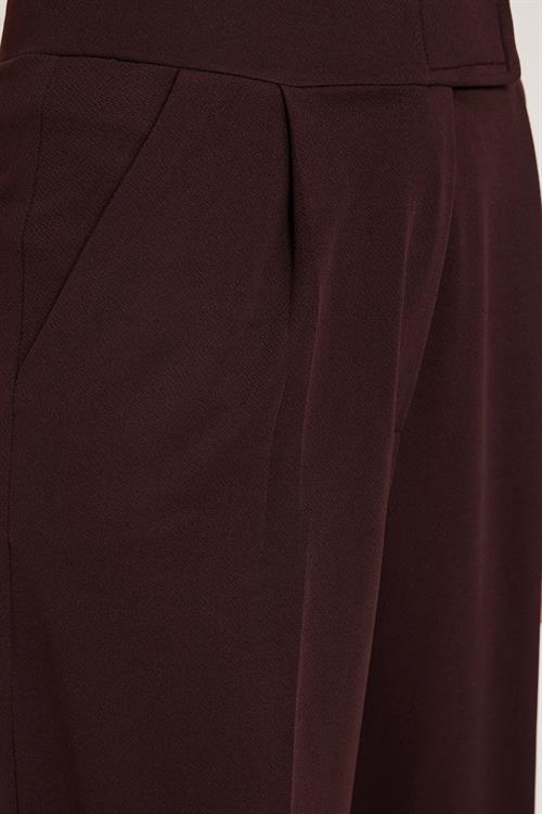 Kadın Regular Fit Klasik Kesim Cırt Kapamalı Geniş Paça Kahverengi Pantolon