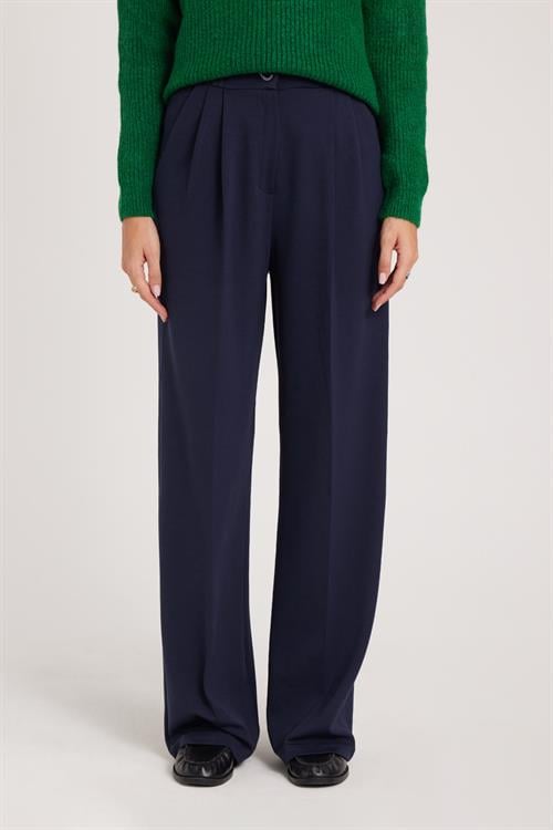 Kadın Regular Fit Klasik Kesim Yüksel Bel Geniş Paça Lacivert Pantolon