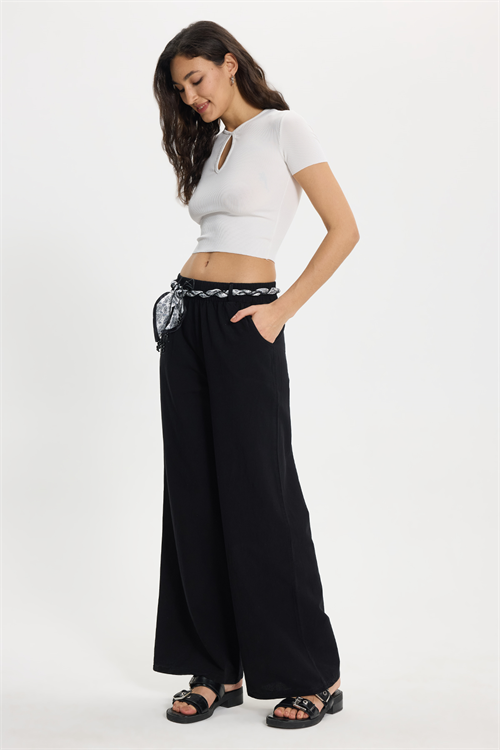 Kadın Relax Fit Rahat Kesim %100 Pamuk Beli Lastikli Fular Detaylı Çift Cepli Siyah Pantolon
