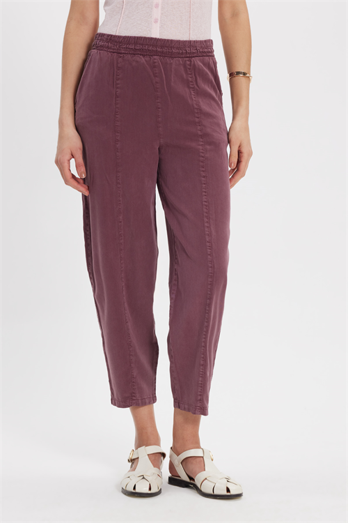 Kadın Relax Fit Rahat Kesim Beli Lastikli Yumuşak Dokulu Çift Cepli Mürdüm Pantolon