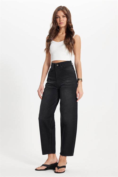 Kadın Relax Fit Rahat Kesim %100 Pamuk Cepli Geniş Paça Siyah Jean Kot Pantolon
