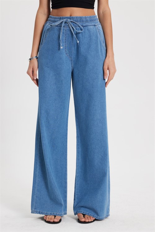 Kadın Relax Fit Rahat Kesim %100 Pamuk Beli Bağcıklı Lastikli Denim Efektli Açık Mavi Palazzo Pantolon