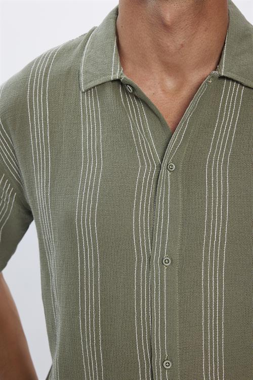 Erkek Relax Fit Rahat Kesim Oversize Kısa Kollu %100 Pamuk Keten Doku Çizgili Haki Gömlek