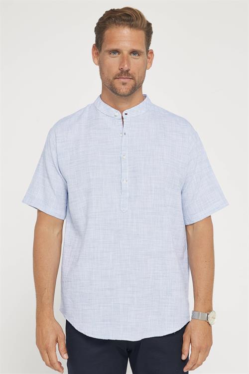 Erkek Relax Fit Rahat Kesim Oversize Kısa Kollu %100 Pamuk Keten Doku Armürlü Mavi Hakim Yaka Gömlek