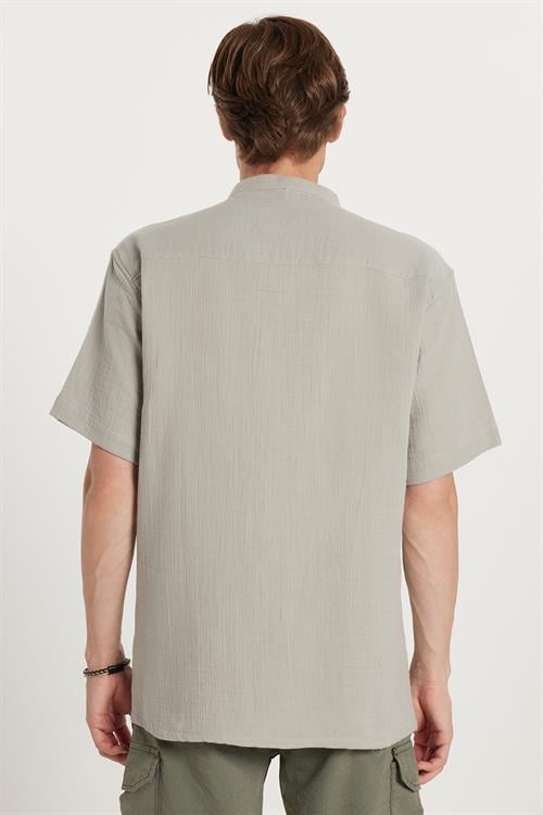 Erkek Relax Fit Rahat Kesim Oversize %100 Pamuk Müslin Kumaş Kısa Kollu Spor Hakim Yaka Gri Gömlek
