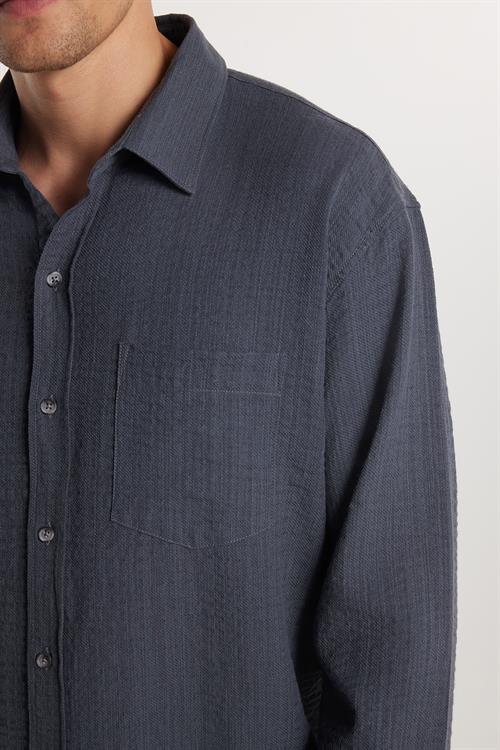 Erkek Relax Fit Rahat Kesim Oversize Pamuklu Keten Doku Tek Cepli Gri Gömlek