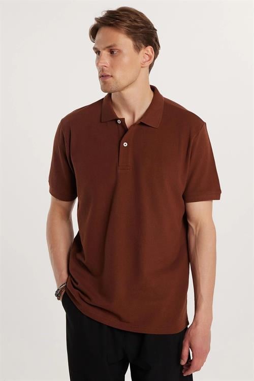 Erkek 5li Paket Gri-Lacivert-Beyaz-Kahverengi-Taş Regular Fit Pamuklu Düz Pike Polo Yaka Tişört