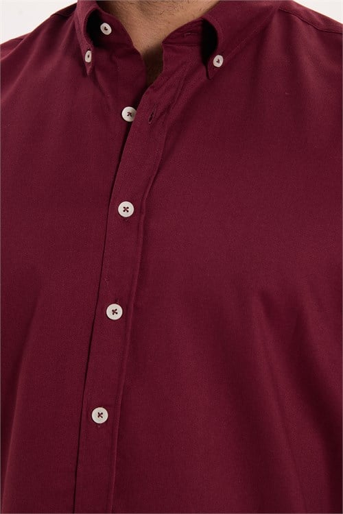 Erkek Regular Fit Rahat Kesim Kort Kumaş Düz Yaka Düğmeli Premium Bordo Gömlek