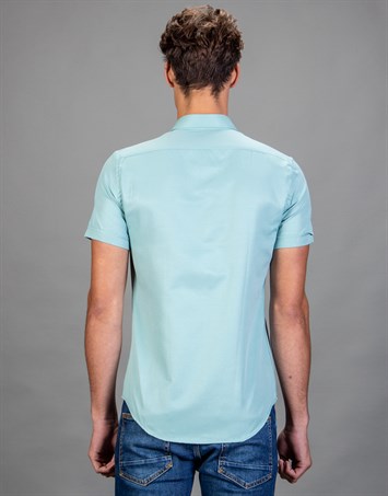Erkek Slim Fit Dar Kesim Kısa Kollu Pamuklu Oxford Doku Kolay Ütülenebilir Yeşil Düğmeli Yaka Gömlek