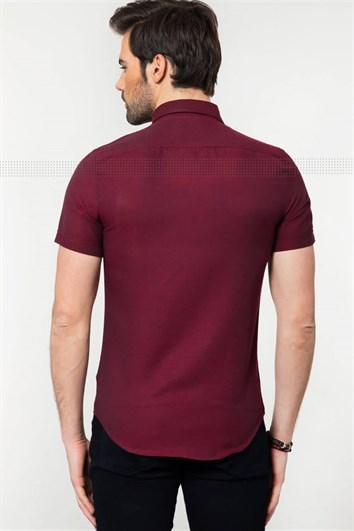 Erkek Slim Fit Dar Kesim Kısa Kollu Pamuklu Oxford Doku Kolay Ütülenebilir Bordo Düğmeli Yaka Gömlek