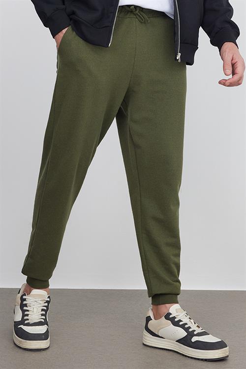 Erkek 3lü Paket Siyah-Lacivert-Haki Regular Fit Beli Bağcıklı Jogger Cepli Lastikli Paça Eşofman Altı