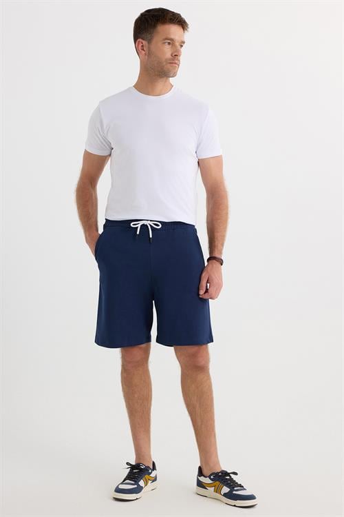 Erkek Relax Fit Rahat Kesim %100 Pamuk Beli Bağcıklı Lacivert Şort