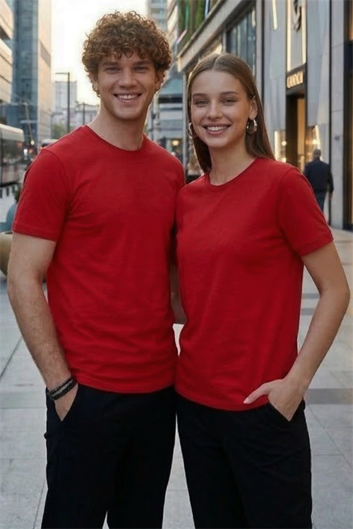 Unisex Slim Fit Dar Kesim %100 Pamuk Yumuşak Dokulu Kırmızı Bisiklet Yaka Tişört