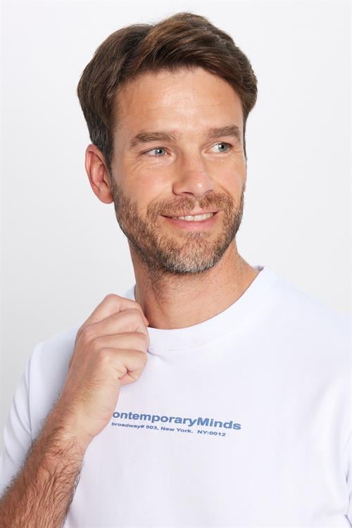 Erkek Relax Fit Rahat Kesim %100 Organik Pamuk Yumuşak Dokulu Beyaz Bisiklet Yaka Tişört