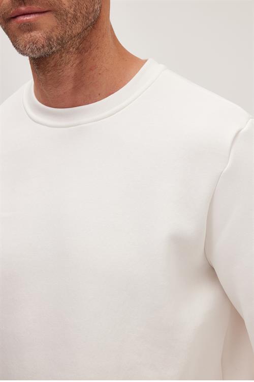 Unisex Relax Fit Rahat Kesim Pamuklu 3 İplik İçi Polarlı Beyaz Bisiklet Yaka Sweatshirt