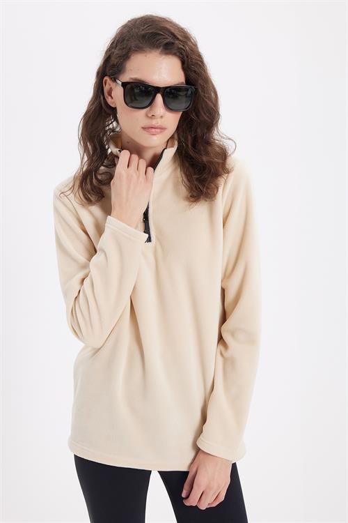 Kadın Standart Fit Anti-pilling Tüylenme Yapmayan Soğuk Geçirmez Açık Bej Bato Yaka Polar Sweatshirt