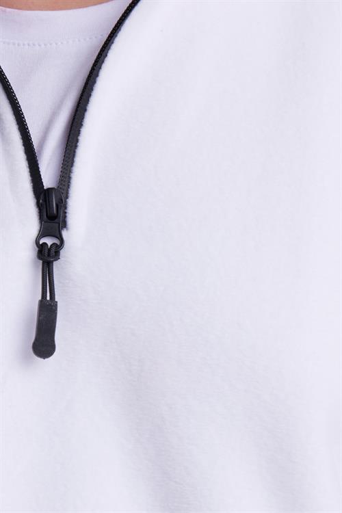Kadın Standart Fit Antipilling Tüylenme Yapmayan Soğuk Geçirmez Ekru Bato Yaka Polar Sweatshirt