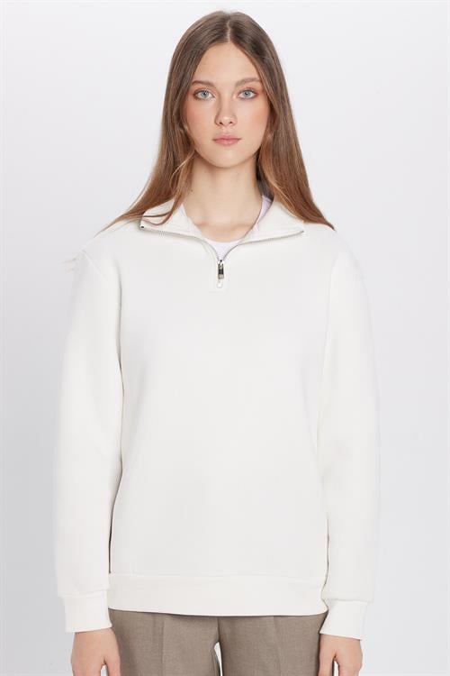 Unisex Relax Fit Rahat Kesim Pamuklu İçi Polarlı Yarım Fermuarlı Beyaz Dik Yaka Sweatshirt