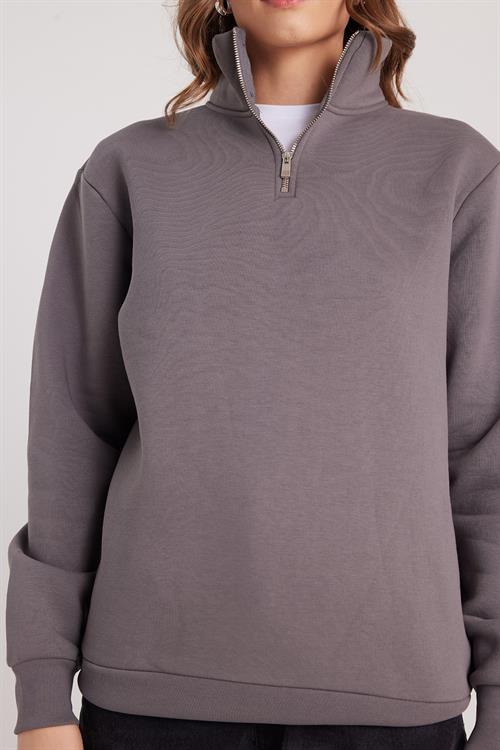 Kadın Relax Fit Rahat Kesim Pamuklu İçi Polarlı Yarım Fermuarlı Gri Dik Yaka Sweatshirt