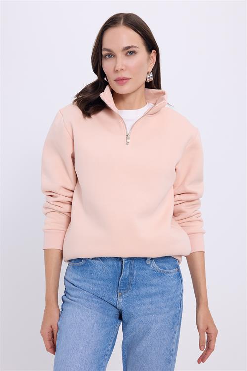 Kadın Relax Fit Rahat Kesim Pamuklu İçi Polarlı Yarım Fermuarlı Somon Dik Yaka Sweatshirt