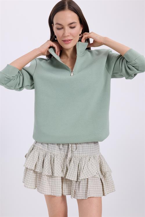 Kadın Relax Fit Rahat Kesim Pamuklu İçi Polarlı Yarım Fermuarlı Yeşil Dik Yaka Sweatshirt