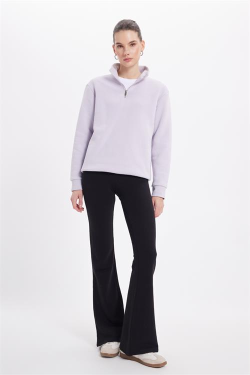Kadın Relax Fit Rahat Kesim Pamuklu İçi Polarlı Yarım Fermuarlı Lila Dik Yaka Sweatshirt